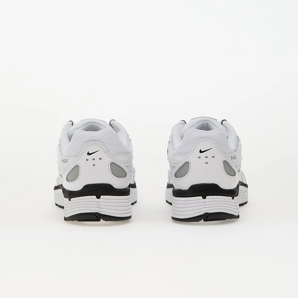 Nike P-6000 Weiß Metallic Silber Schwarz