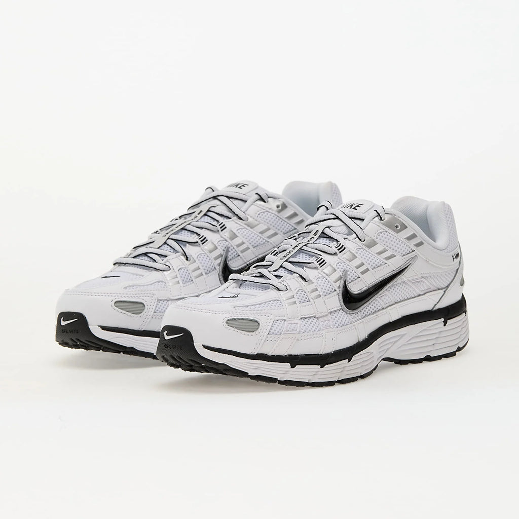 Nike P-6000 Weiß Metallic Silber Schwarz