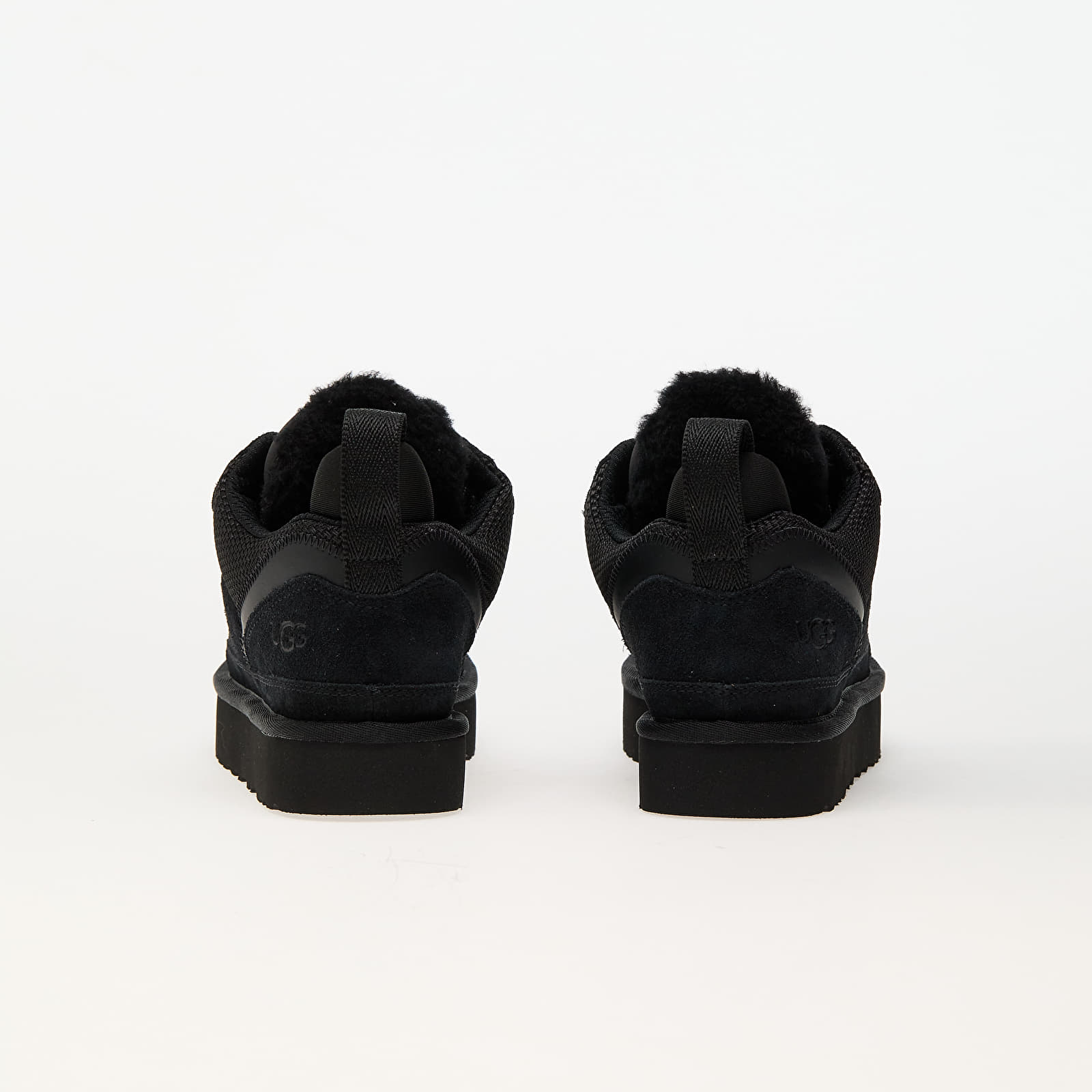 UGG Lowmel Black