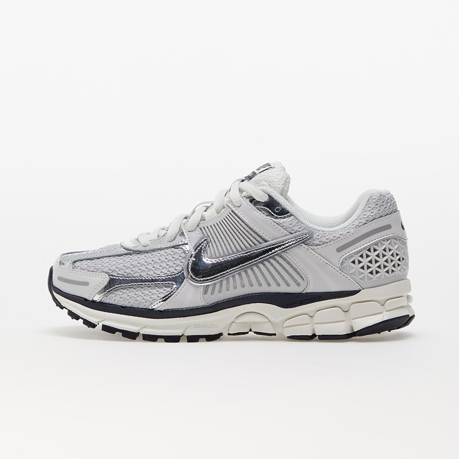 Nike Zoom Vomero 5 Photon Dust Metallic Silver
