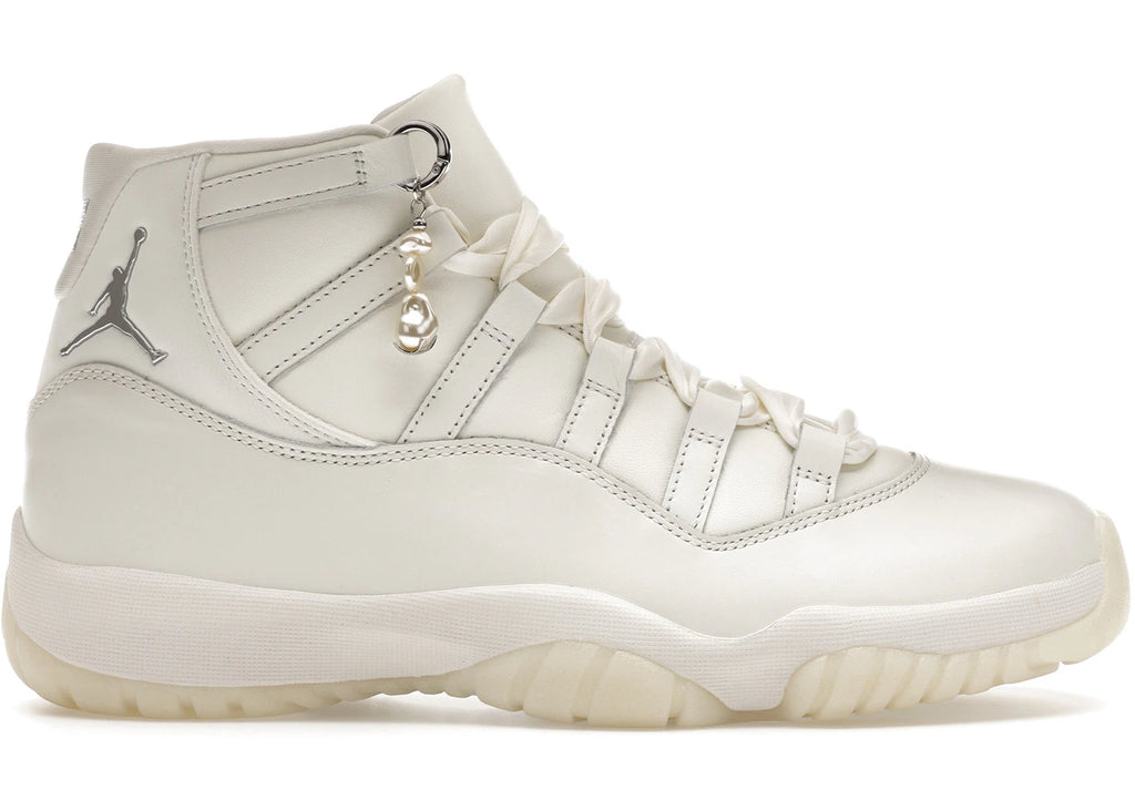 Jordan 11 Retro Pearl