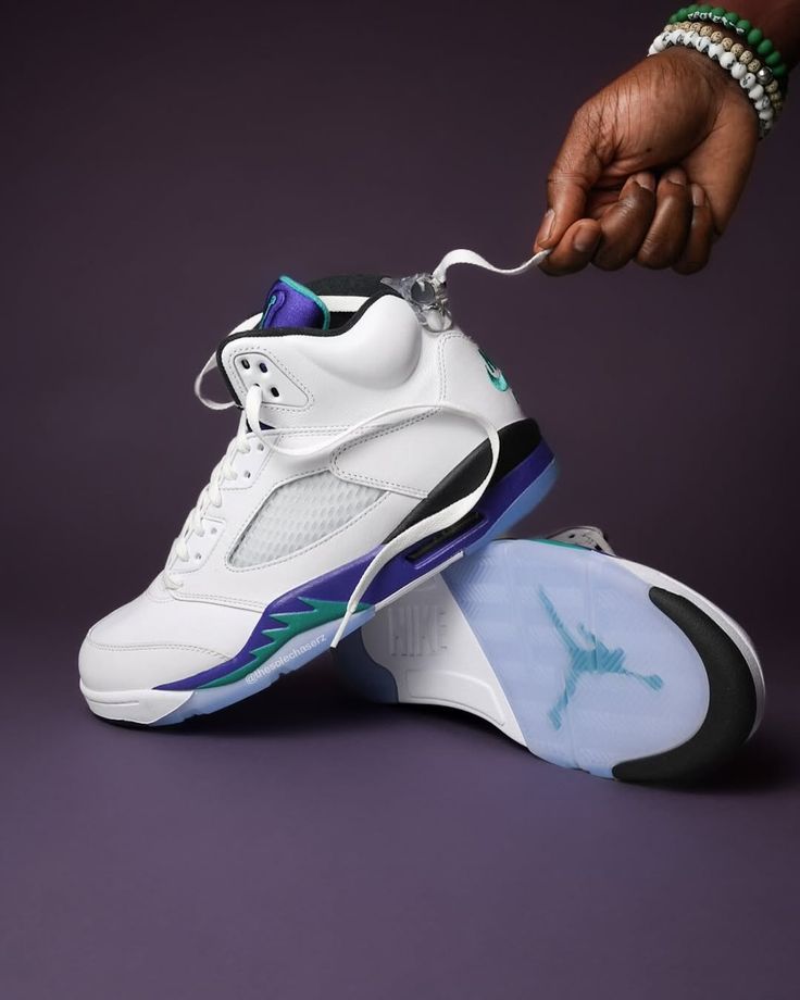 Jordan 5 Retro Traube