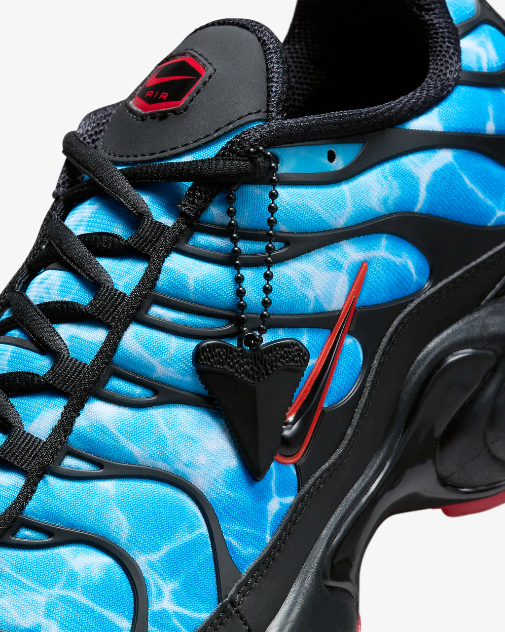Nike Air Max Plus Shark Attack