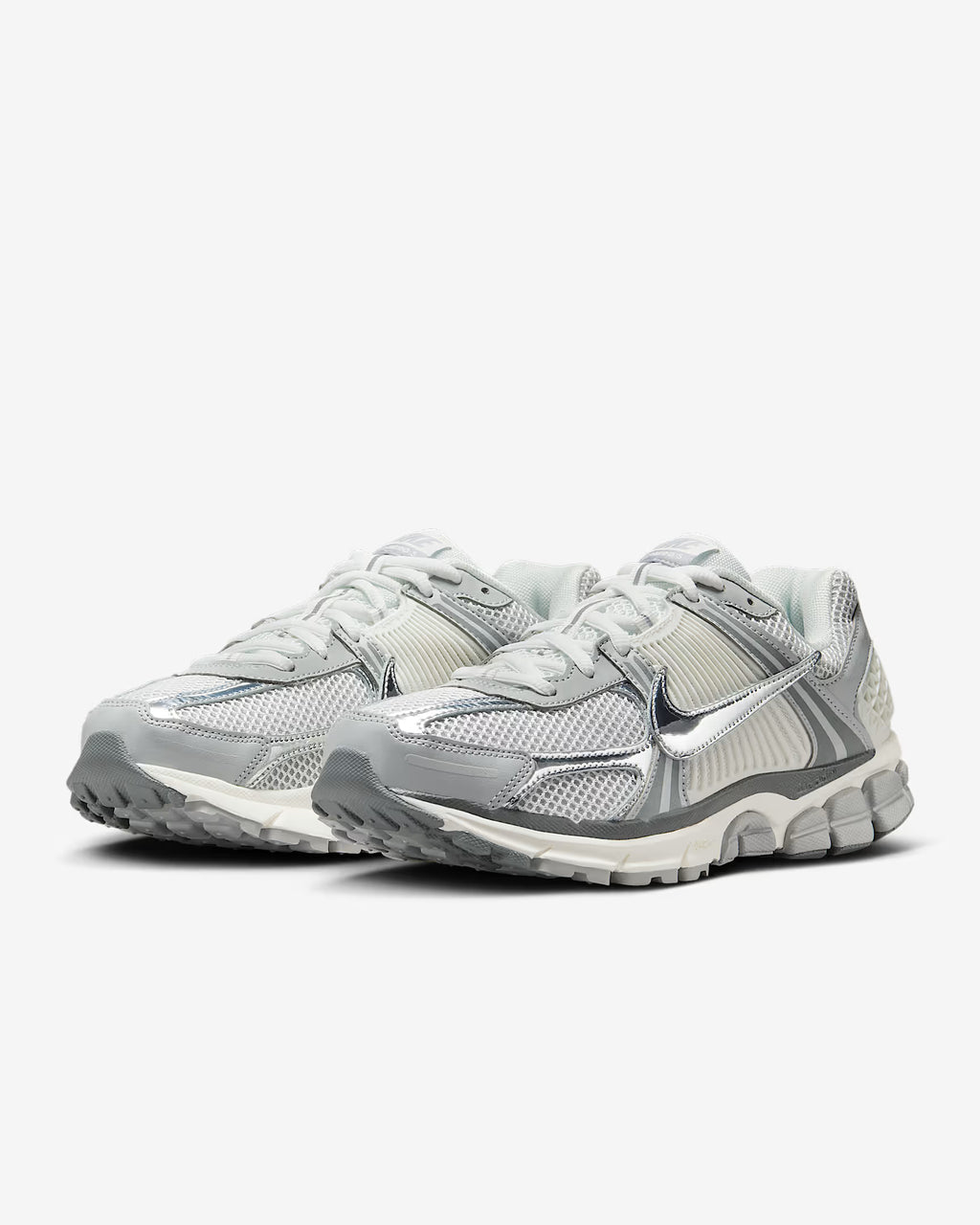 Nike Zoom Vomero 5 Metallic Silber