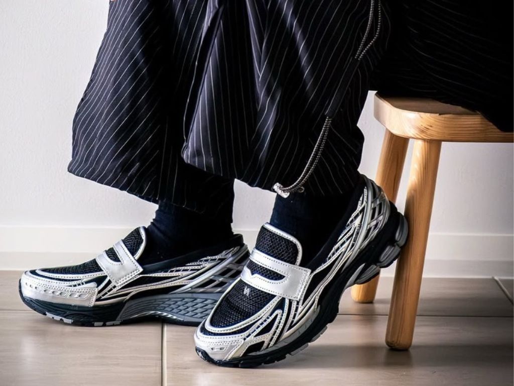 New Balance 1906L Silver Metallic Black