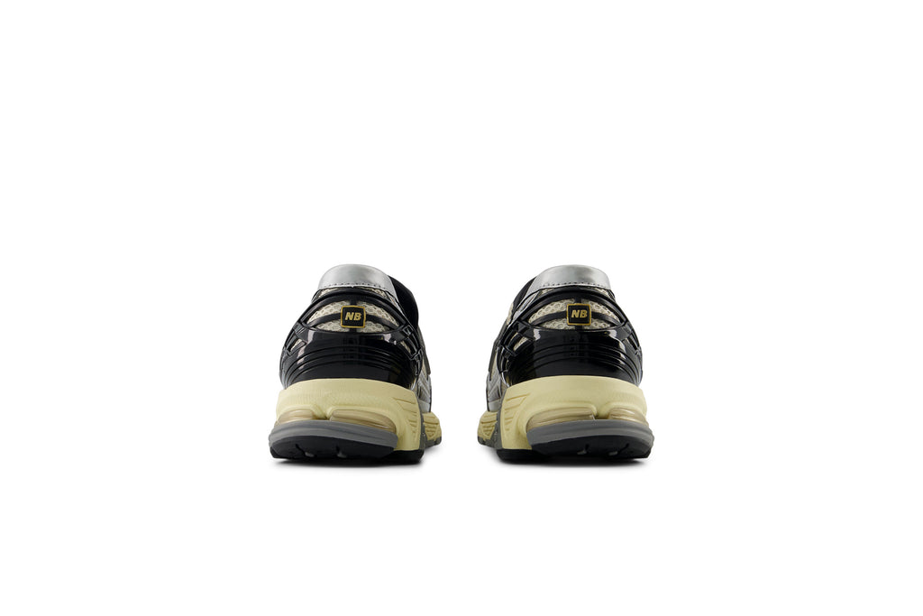 New Balance 1906L Silver Metallic Cream