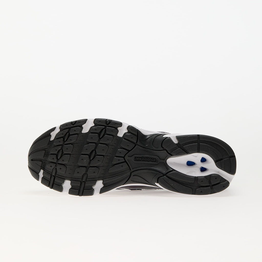 New Balance 740v2 Concord Traube