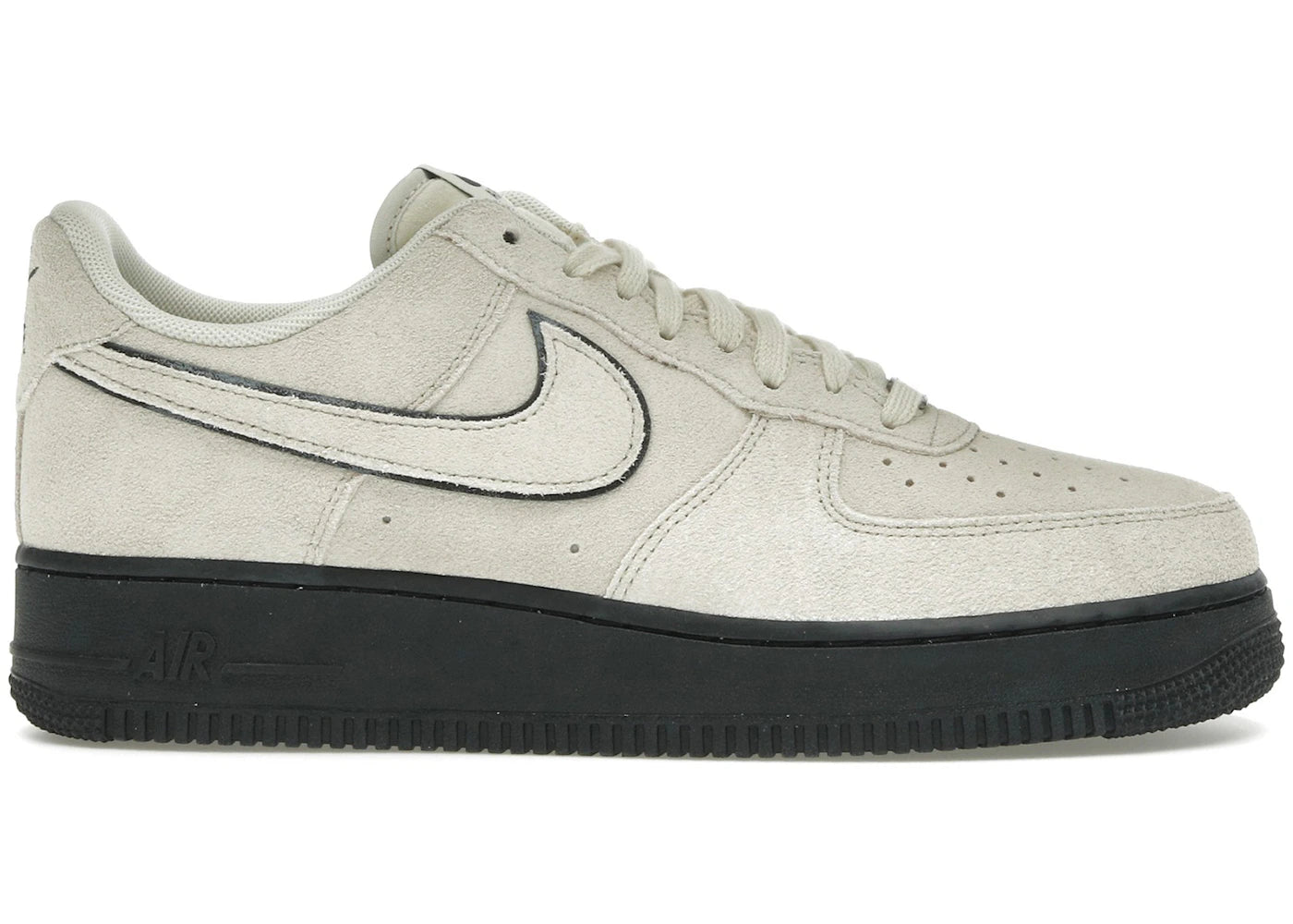 Nike Air Force 1 '07 LV8 Light Khaki Black
