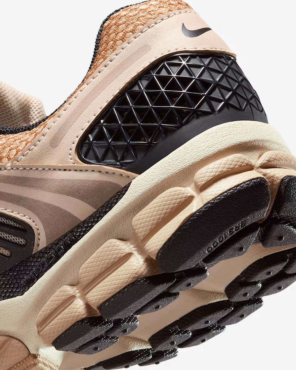 Nike Zoom Vomero 5 Sanddrift