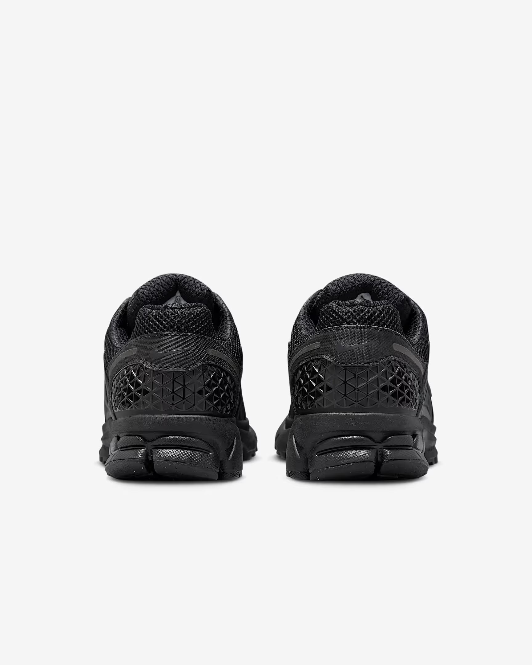 Nike Zoom Vomero 5 Triple Black