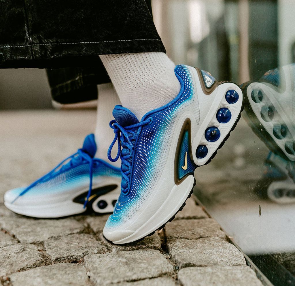 Nike Air Max Dn Racer Blue Vibrant Yellow