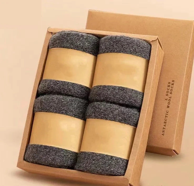 Wintersocken aus Merinowolle von Mr. Sneakerseller – Dickes, warmes Komfort-Set (4 Paar) 