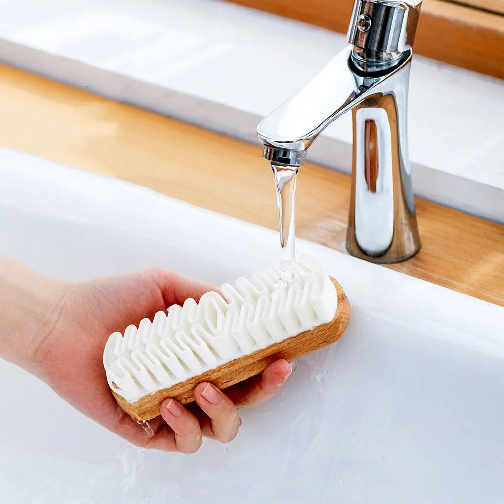 Wildleder-Reinigungsbürste von Mr. Sneakerseller – Griff aus Rohgummi und Buchenholz