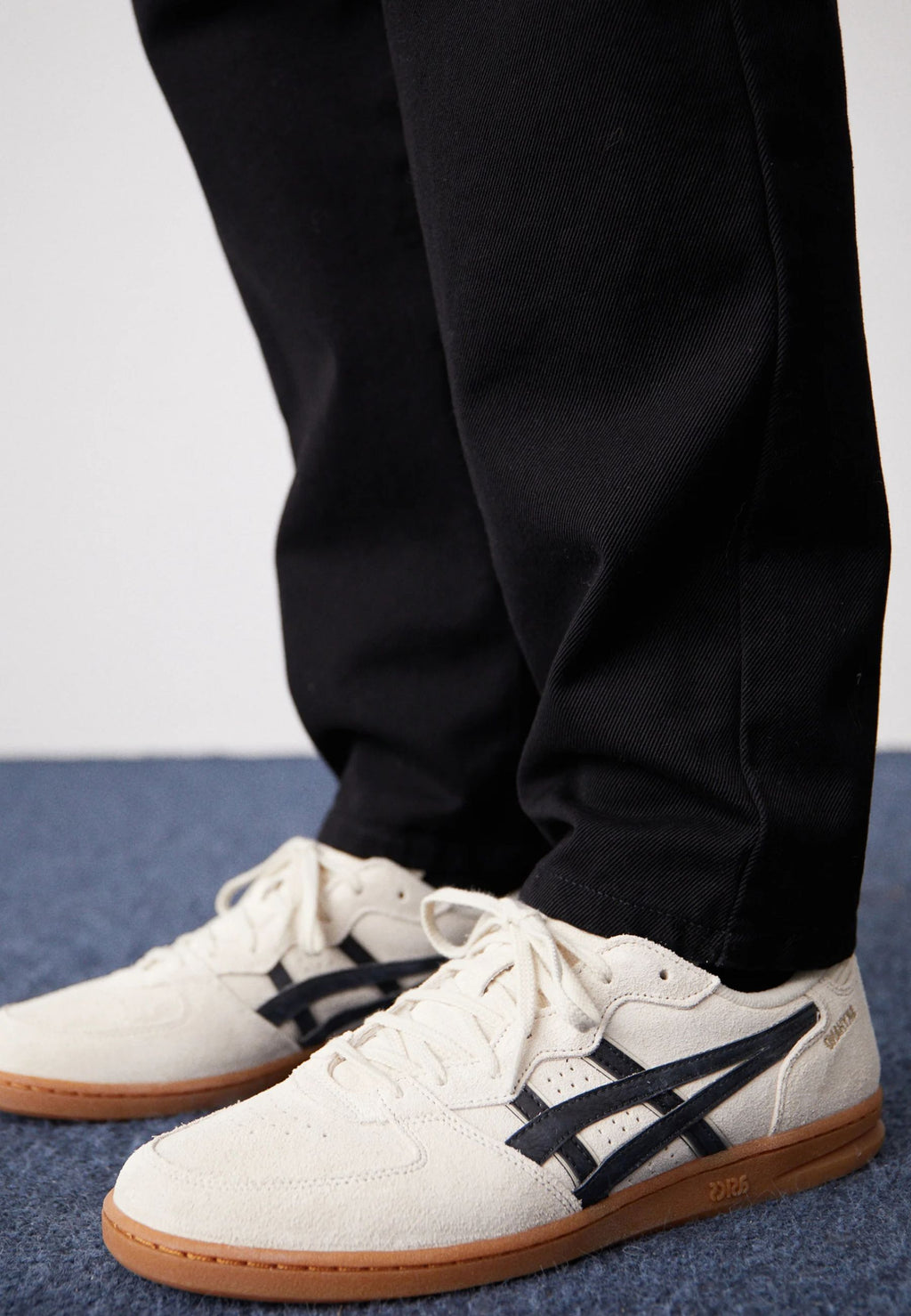 ASICS Skyhand OG Haferflockenschwarz