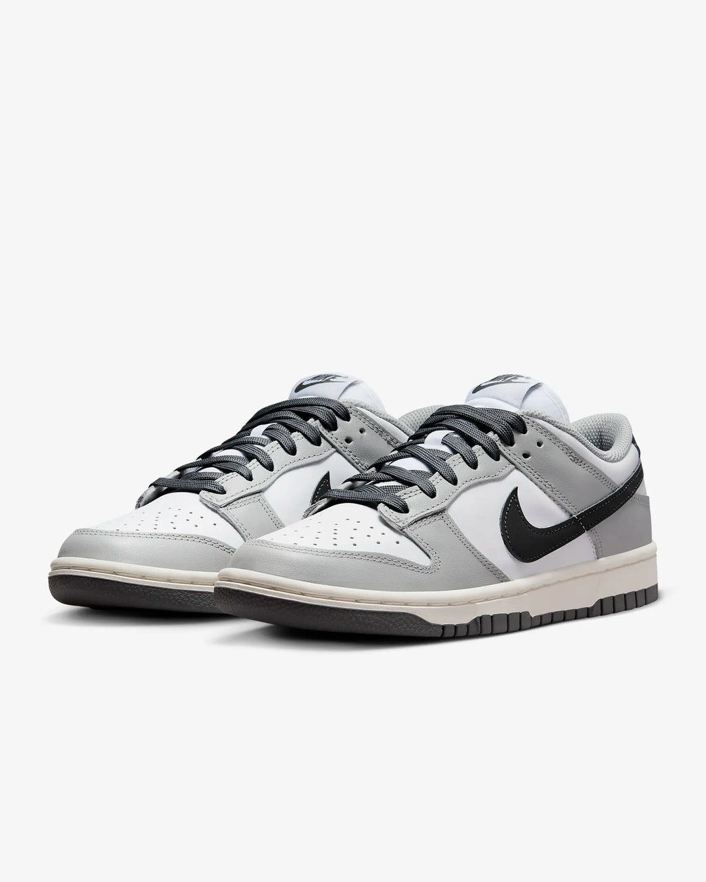 Nike Dunk Low Light Smoke Grey