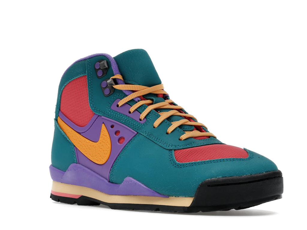 Nike Baltoro Bright Spruce Kumquat