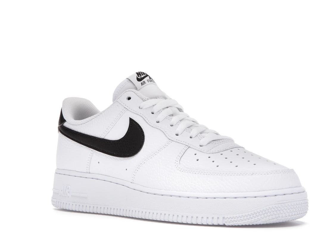 Nike Air Force 1 Low '07 Weiß Schwarz Genarbtes Leder