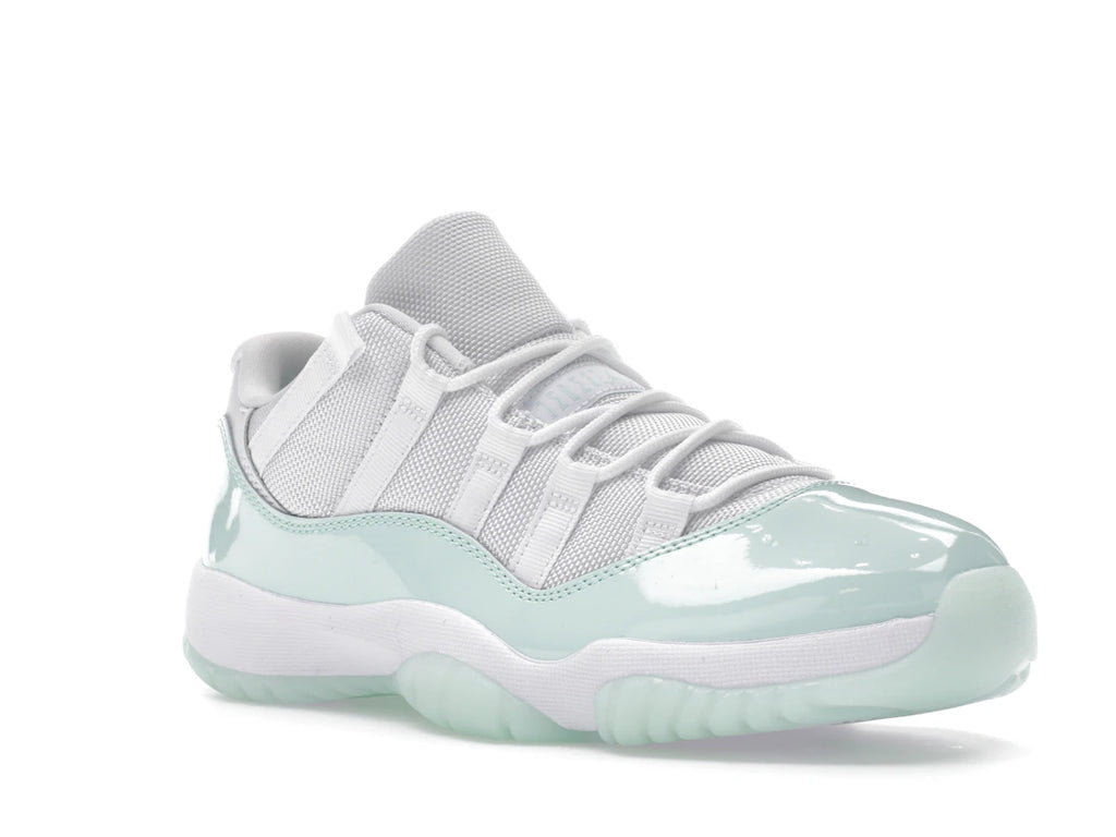 Jordan 11 Retro Low Iglu