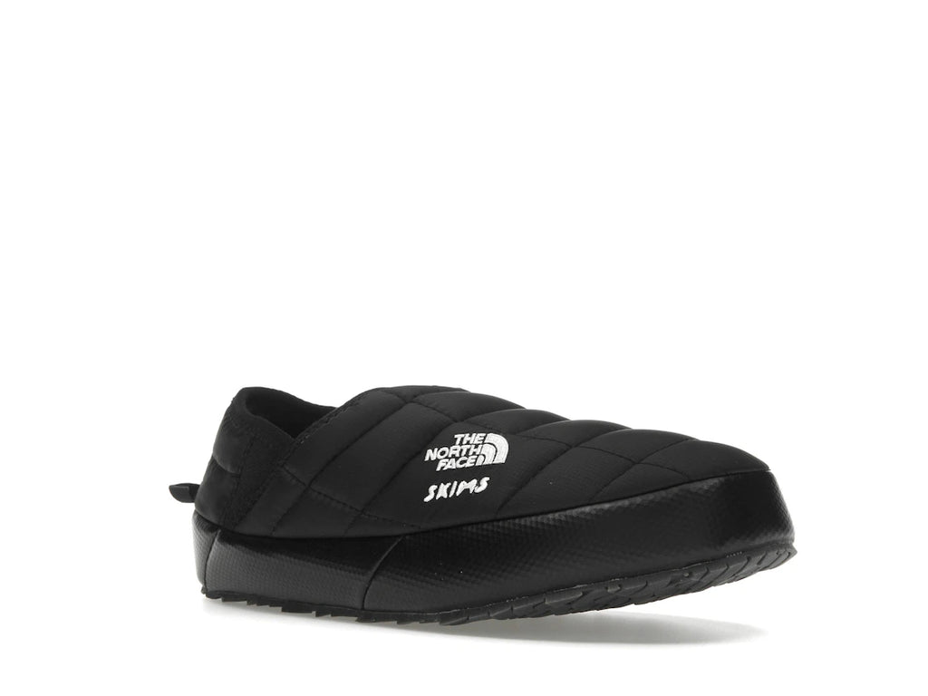 The North Face Thermoball Traction Mule V SKIMS Onyx
