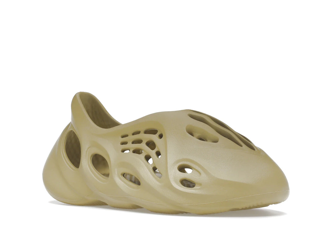 adidas Yeezy Foam RNNR Sulfur