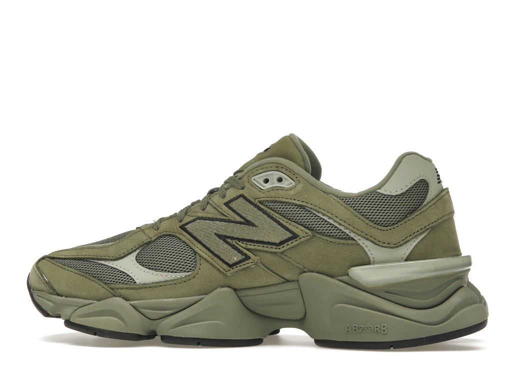New Balance 9060 Dunkeloliv