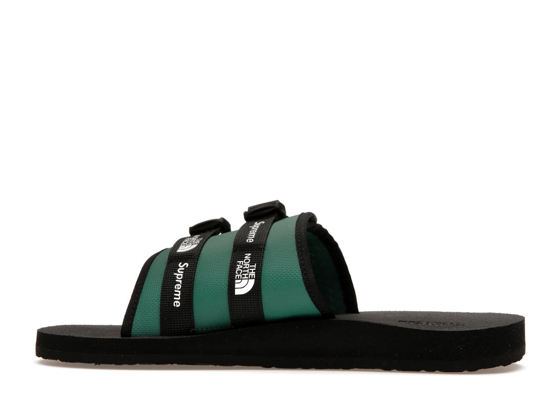 The North Face Trekkingsandale Supreme Dunkelgrün