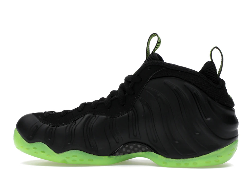 Nike Air Foamposite One Black Volt