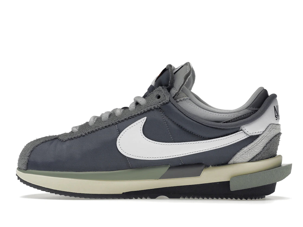 Nike Zoom Cortez SP sacai Eisengrau