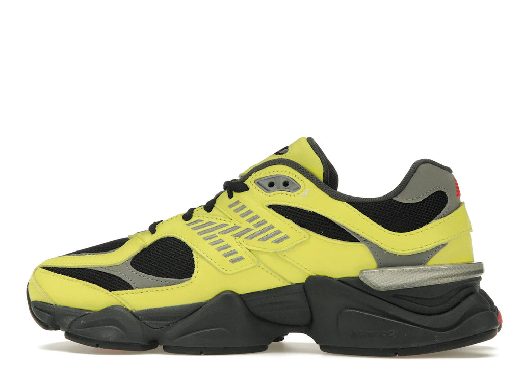 New Balance 9060 Tea Tree