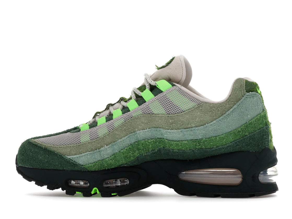 Nike Air Max 95 Big Bubble Ducks of a Feather Oregon Ducks The Woods