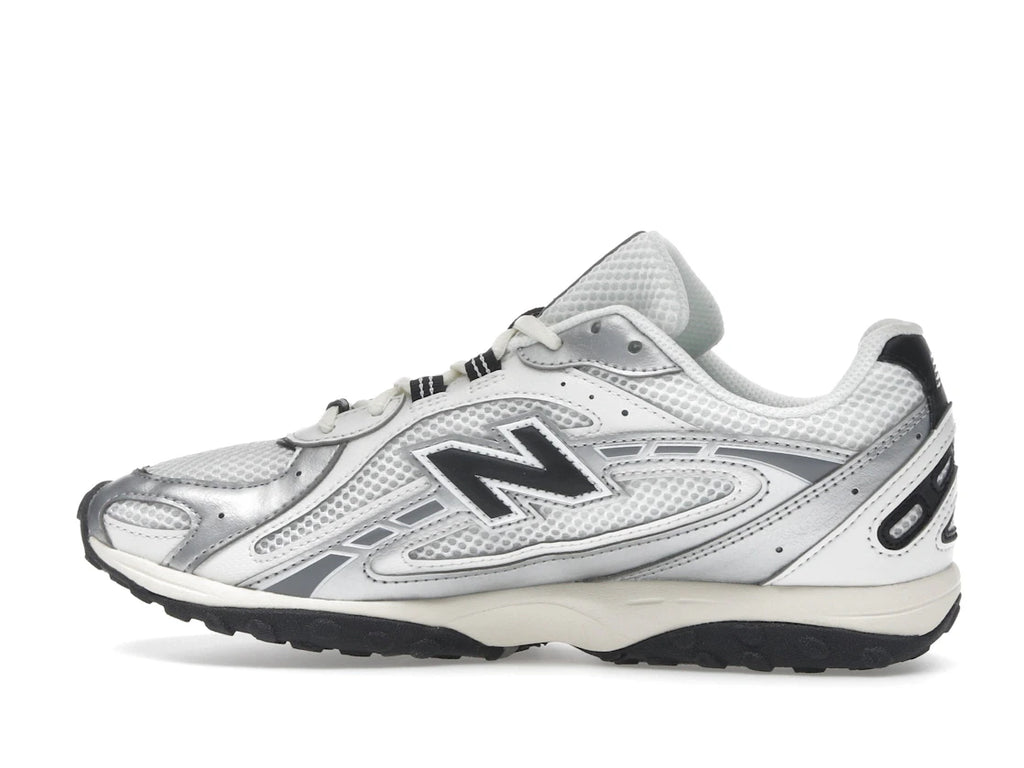 New Balance 204L Silber Metallic Schwarz