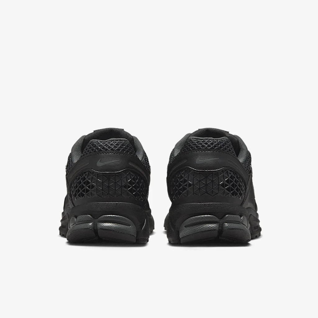 Nike Zoom Vomero 5 SE Schwarz Schillernd